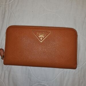 Prada  Wallet